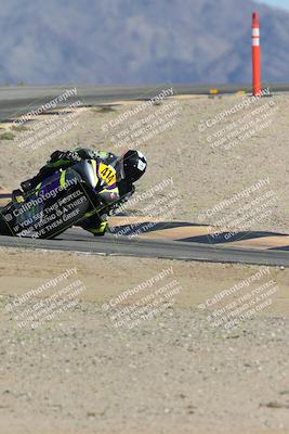 media/Oct-05-2025-CVMA (Sun) [[beeef4f201]]/Race 15-Amateur Formula Middleweight/